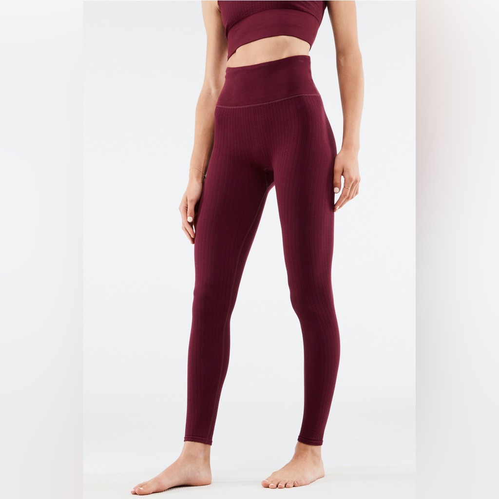Fabletics Ribbed Seamless High-Waisted Legging Size Small
